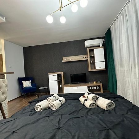 The Nada Apartment Of Hope スボティツァ エクステリア 写真